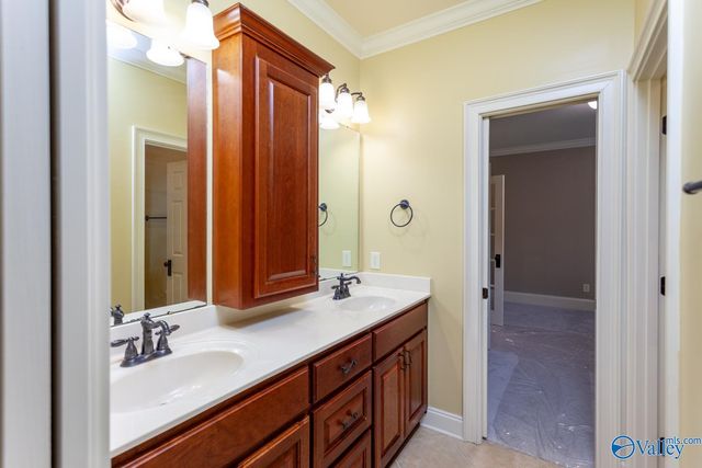 3104 Chamlee Place, Owens Cross Roads, AL 35763