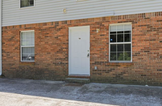 705 Peachers Dr Apt C, Clarksville, TN 37042