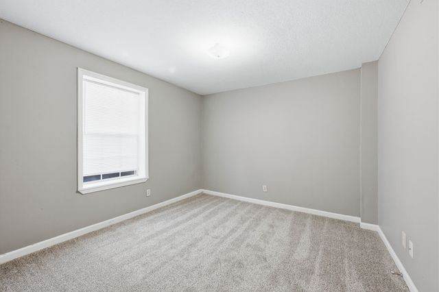 705 Peachers Dr Apt C, Clarksville, TN 37042