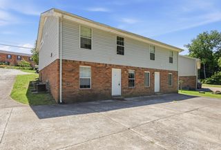 705 Peachers Dr Apt C, Clarksville, TN 37042