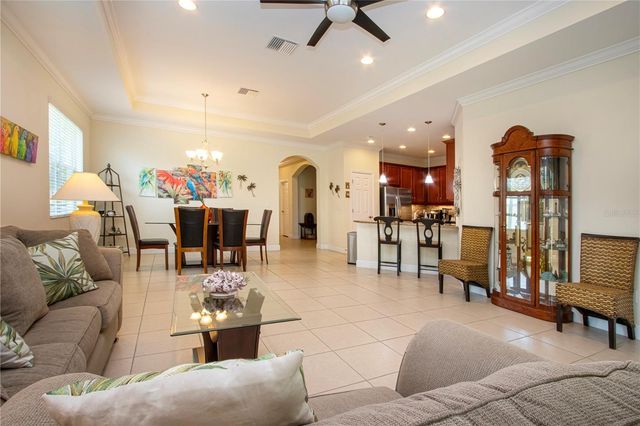 804 CHIPPER DRIVE, Sun City Center, FL 33573