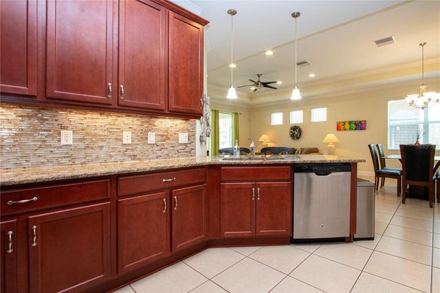 804 CHIPPER DRIVE, Sun City Center, FL 33573