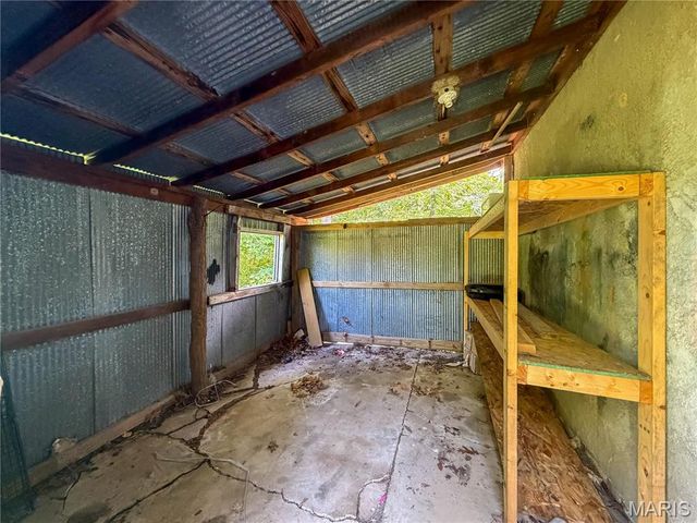 13819 State Route 21, De Soto, MO 63020