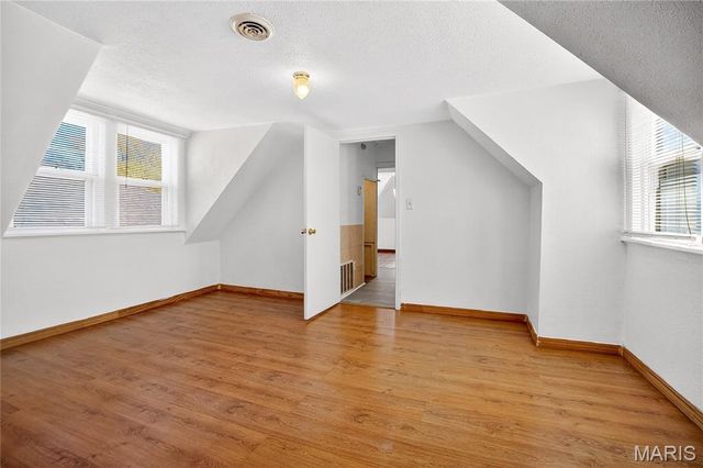 4416 S Spring Avenue, St Louis, MO 63116