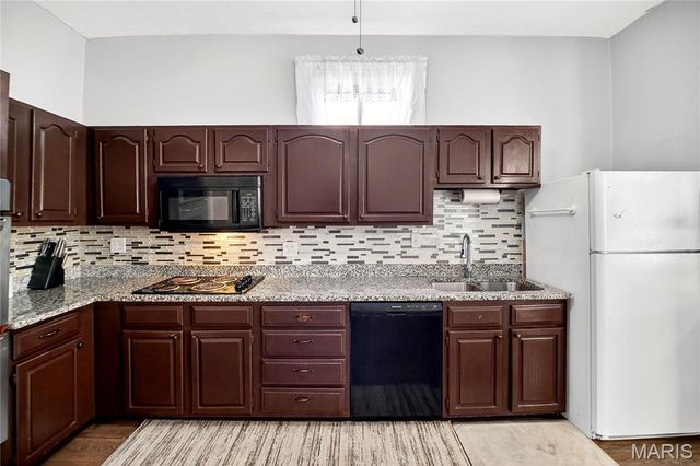 4416 S Spring Avenue, St Louis, MO 63116