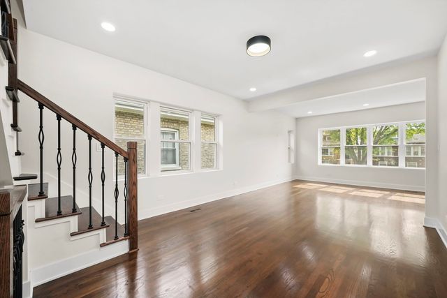 2822 N Keating Avenue, Chicago, IL 60641