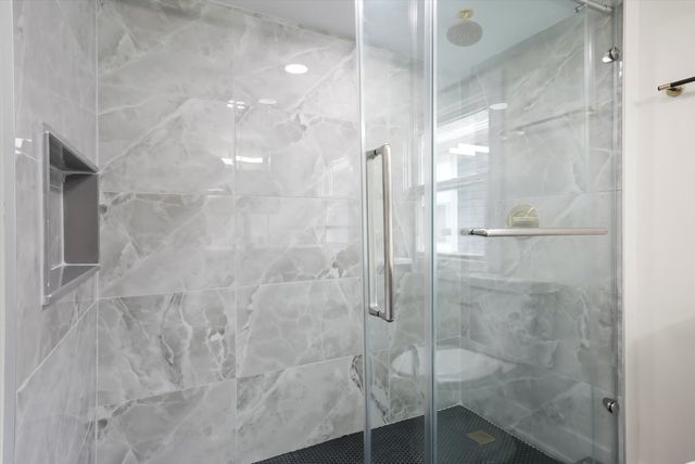 2822 N Keating Avenue, Chicago, IL 60641