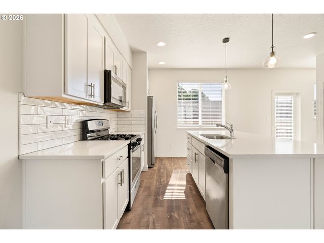 3850 Sw EKIN Ter, Beaverton, OR 97078