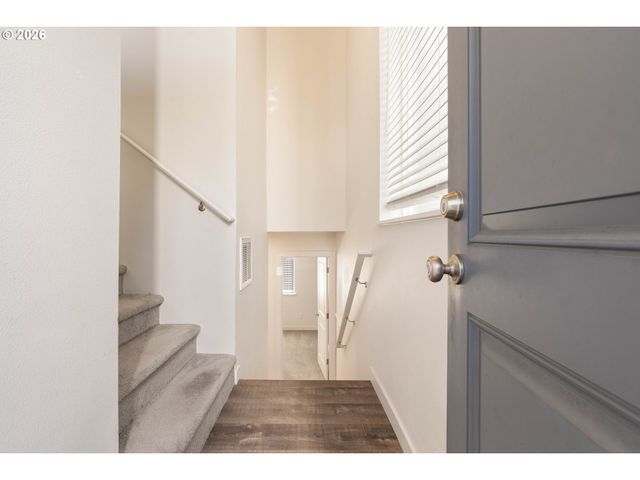 3850 Sw EKIN Ter, Beaverton, OR 97078