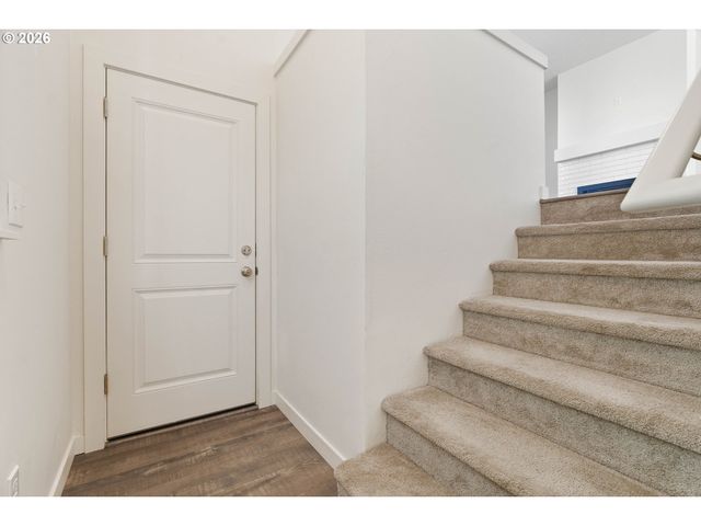 3850 Sw EKIN Ter, Beaverton, OR 97078