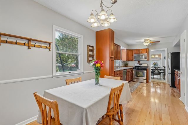 4113 83rd Street, Urbandale, IA 50322