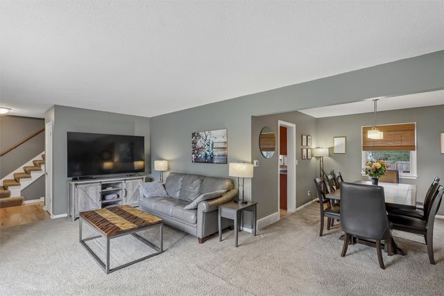 4113 83rd Street, Urbandale, IA 50322