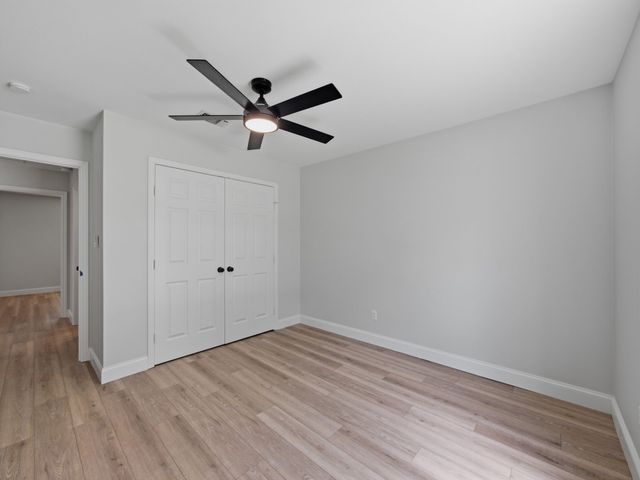 105 E Foggle Street, Athens, TX 75751