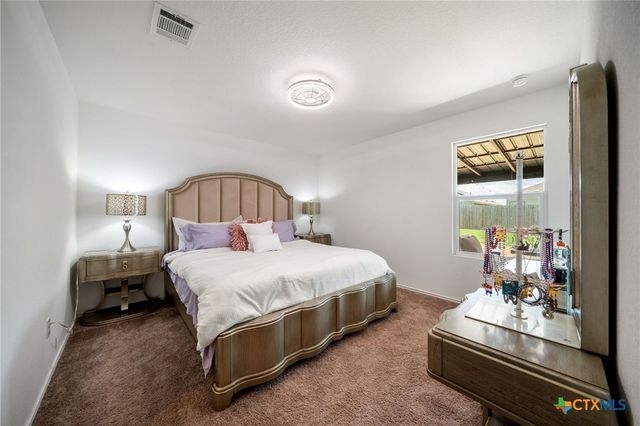 9101 Honey Mesquite, Seguin, TX 78155