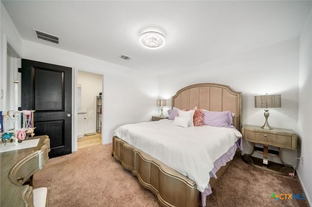 9101 Honey Mesquite, Seguin, TX 78155