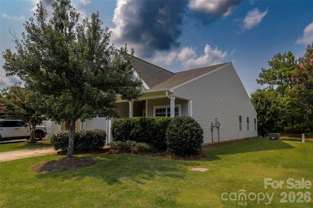 5061 Newport Lakes Drive 11, Rock Hill, SC 29732