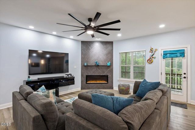 114 N Sunset Ridge Drive, Willow Spring, NC 27592