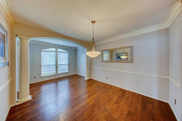 2619 Emerald Springs Court, Pearland, TX 77584