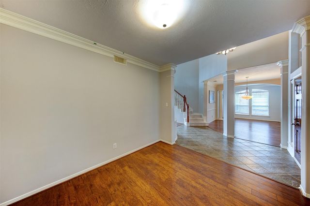 2619 Emerald Springs Court, Pearland, TX 77584