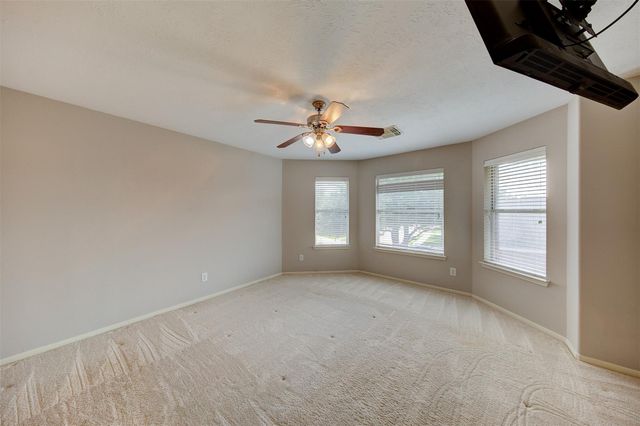 2619 Emerald Springs Court, Pearland, TX 77584