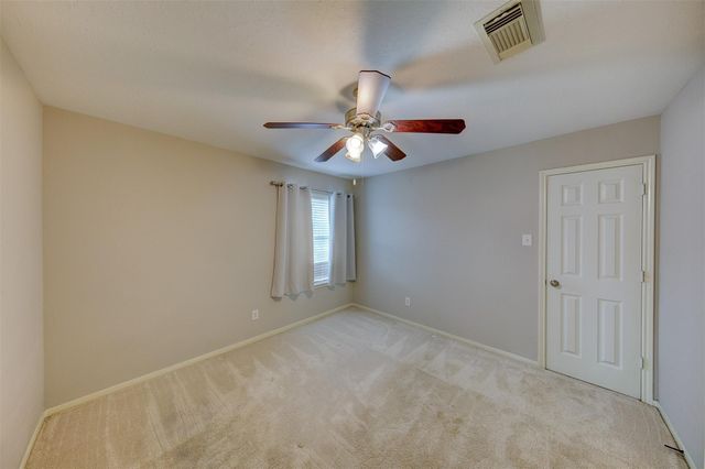 2619 Emerald Springs Court, Pearland, TX 77584