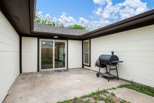718 Tacoma Drive, Garland, TX 75043