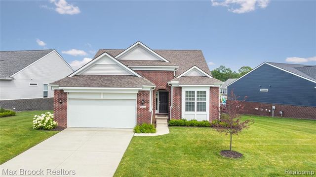 30153 Turtle Creek Circle, New Hudson, MI 48165