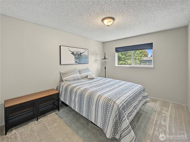 28907 46th Place S, Auburn, WA 98001
