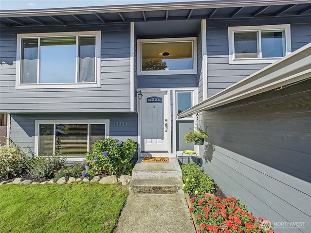 28907 46th Place S, Auburn, WA 98001