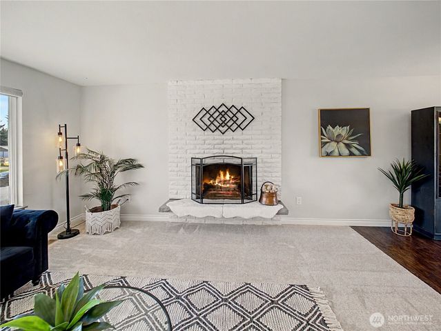 28907 46th Place S, Auburn, WA 98001