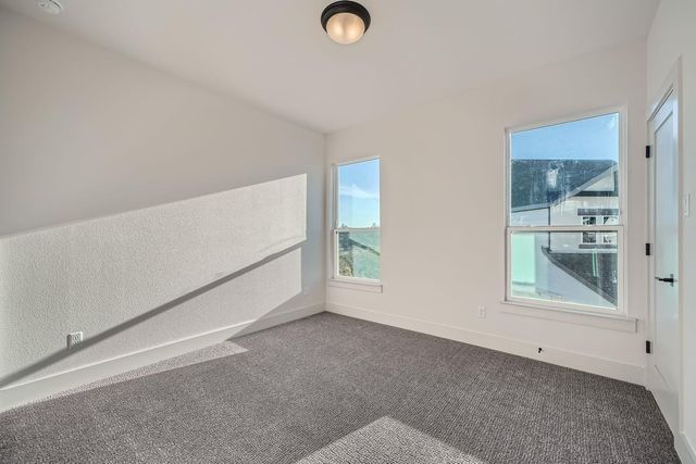 1531 N Red Bud LN 19, Round Rock, TX 78665