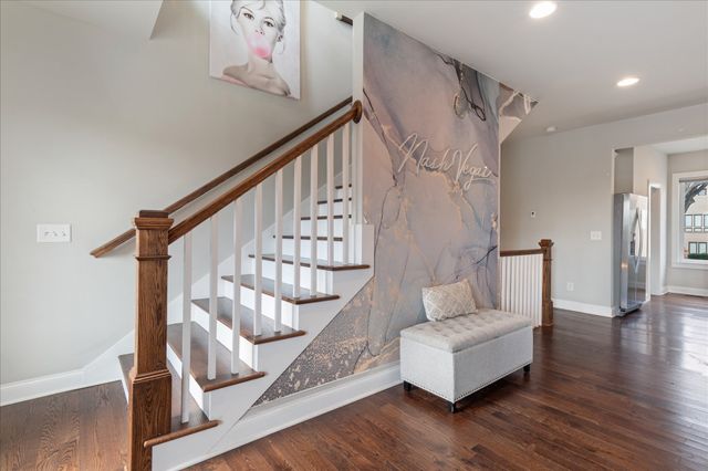 731 Douglas Ave, Nashville, TN 37207