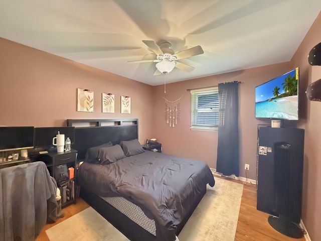 5353 Garfield Street, Merrillville, IN 46410