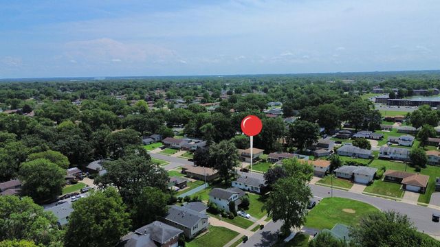 5353 Garfield Street, Merrillville, IN 46410