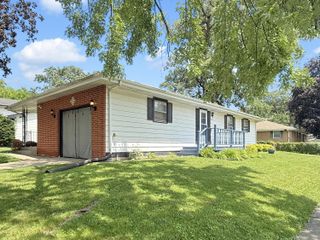 5353 Garfield Street, Merrillville, IN 46410