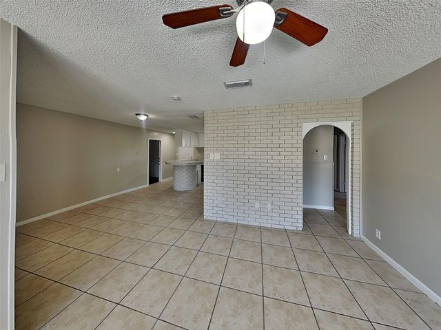 3217 Darling Avenue, Pasadena, TX 77503