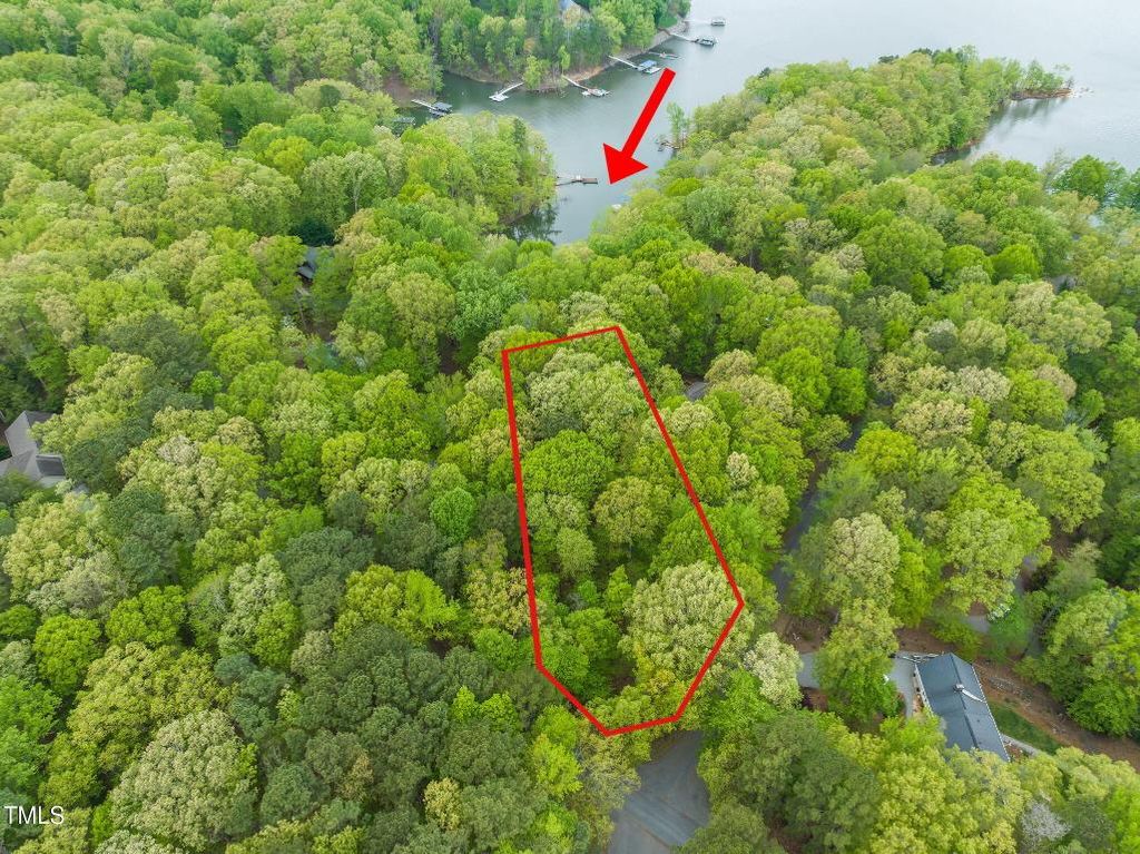 9 Darcy Drive, Clarksville, VA 23927