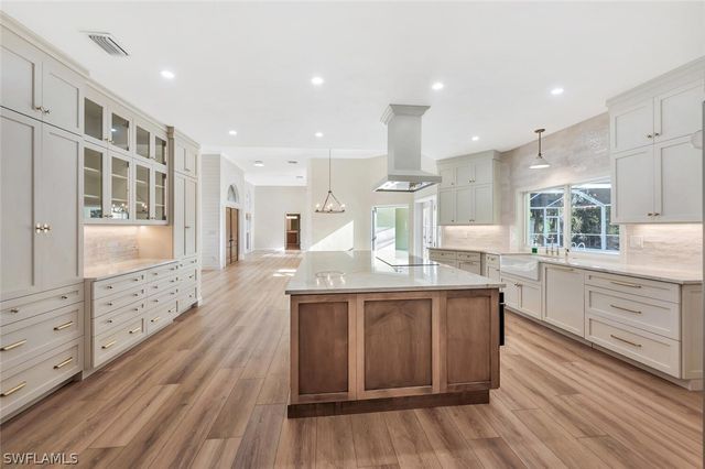 3110 70th ST SW, Naples, FL 34105