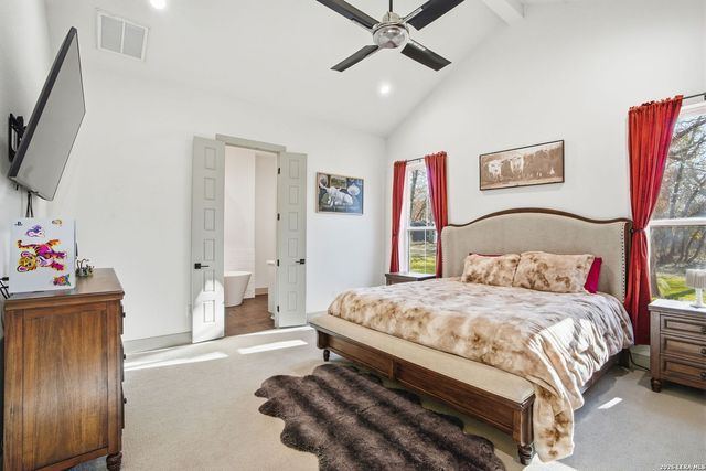 153 Chisum, La Vernia, TX 78121