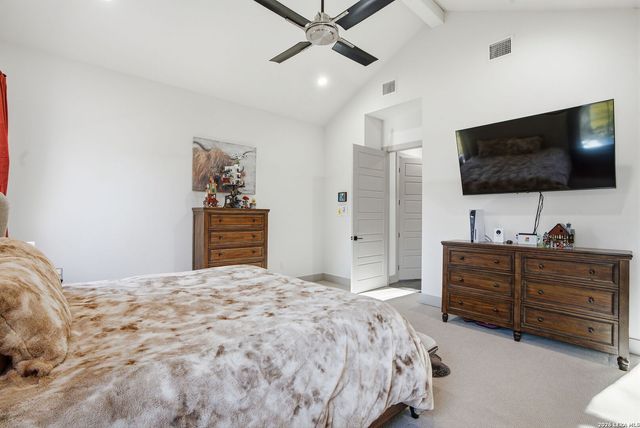 153 Chisum, La Vernia, TX 78121