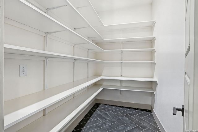 153 Chisum, La Vernia, TX 78121