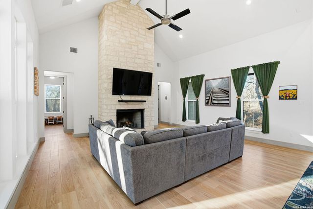 153 Chisum, La Vernia, TX 78121