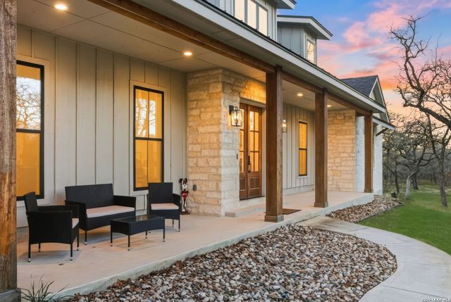 153 Chisum, La Vernia, TX 78121