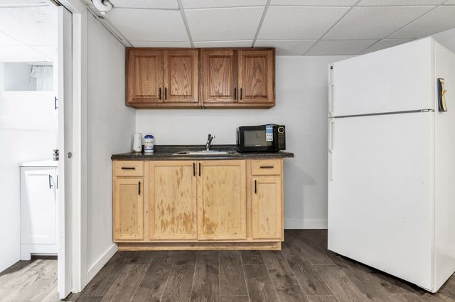 12 Oakland, Lawrence, MA 01843