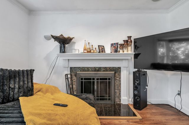 12 Oakland, Lawrence, MA 01843