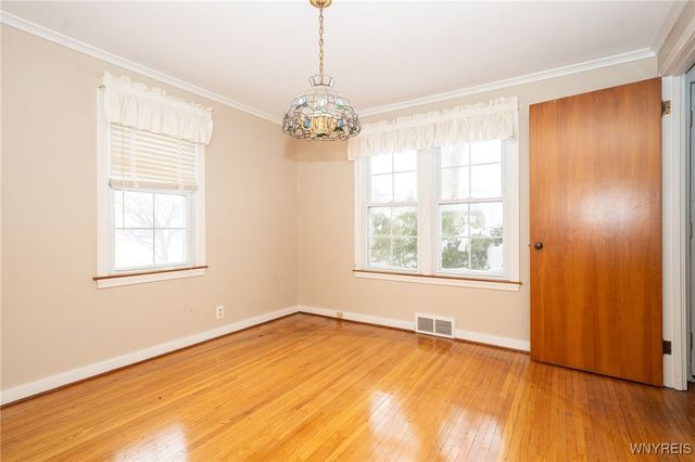 14 Dundee Street, Buffalo, NY 14220