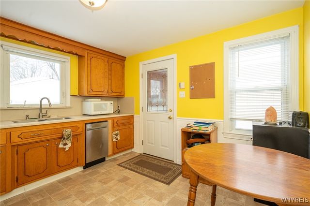 14 Dundee Street, Buffalo, NY 14220