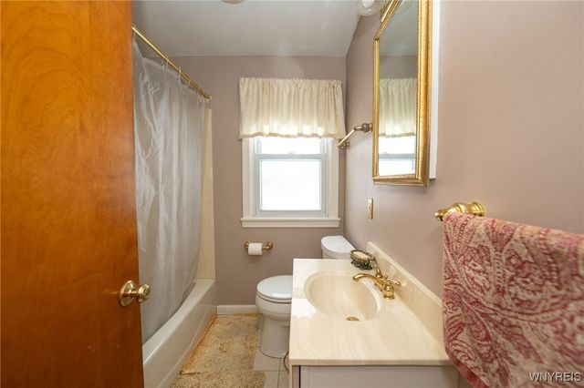 14 Dundee Street, Buffalo, NY 14220