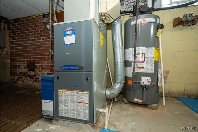 14 Dundee Street, Buffalo, NY 14220