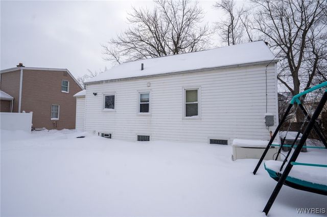 14 Dundee Street, Buffalo, NY 14220